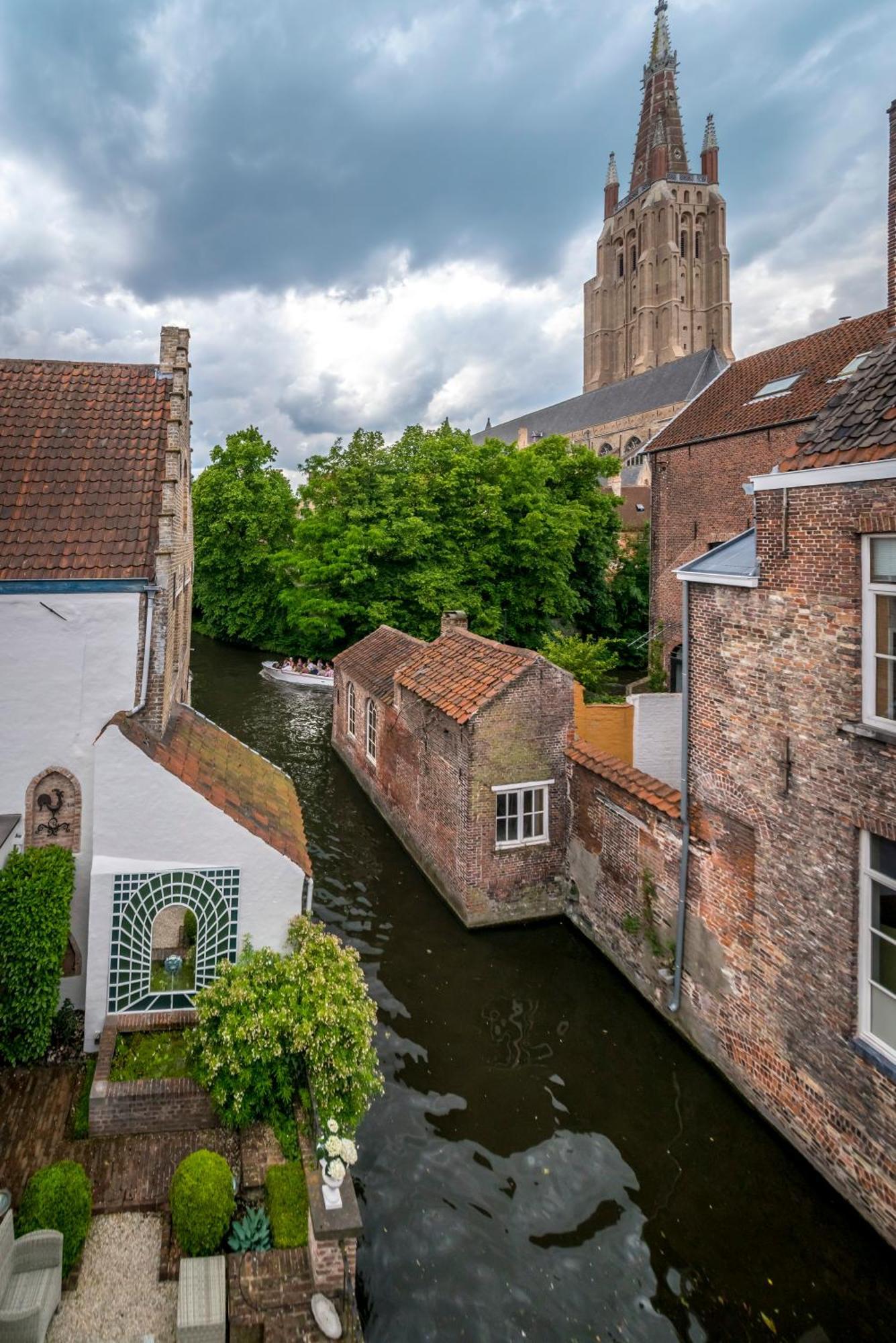 Guest house Canalside House - Luxury